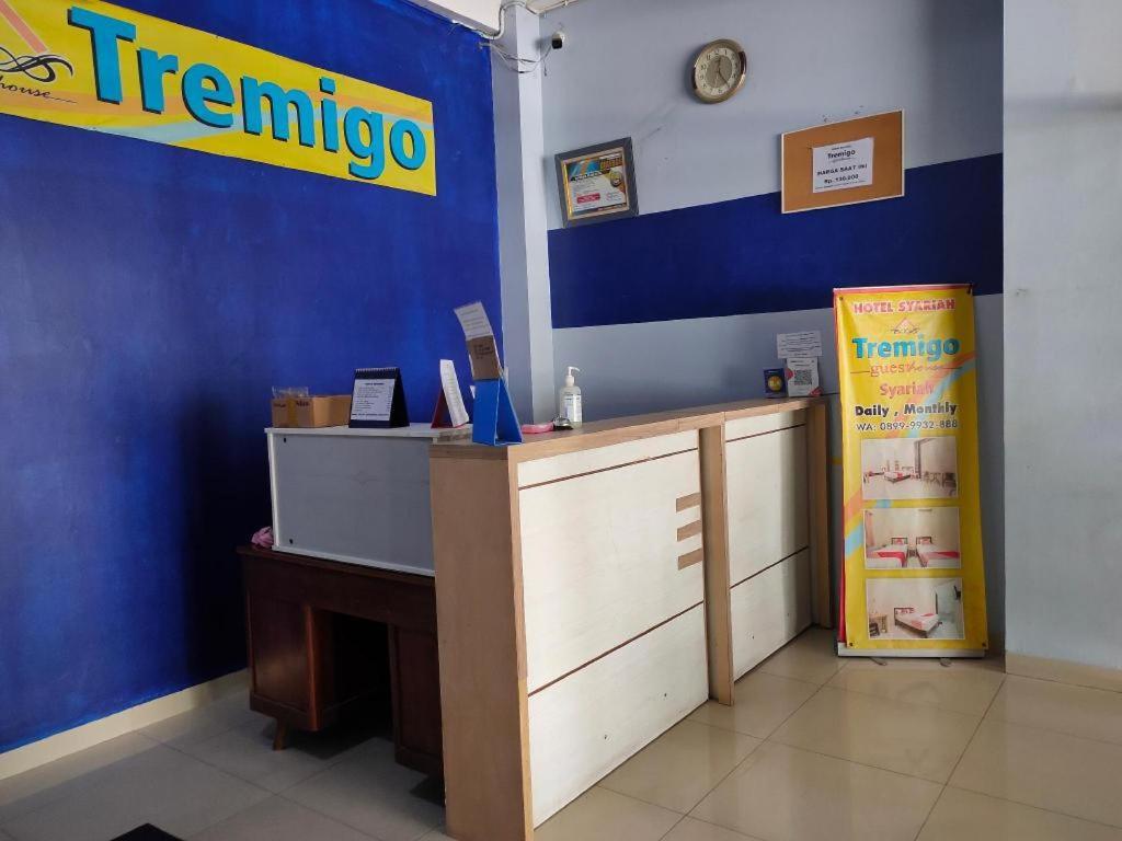 Hotel Syariah Tremigo Guesthouse Cirebon Exterior foto